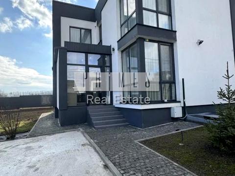 будинок за адресою Незалежності