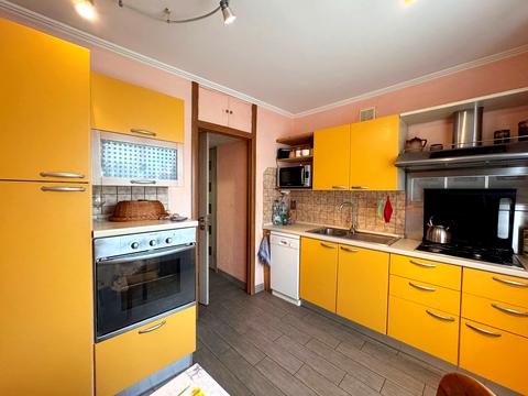 квартира за адресою Садова вул., 27а