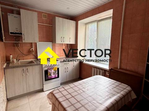 квартира по адресу Ломаный пер., 16