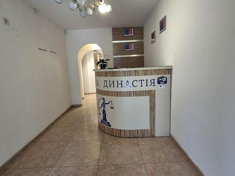 коммерческая по адресу Воскресенская ул. (Ленина), 4