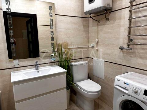квартира по адресу Драгоманова ул., 40-З