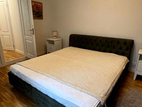 квартира за адресою Михайла Грушевського вул., 7