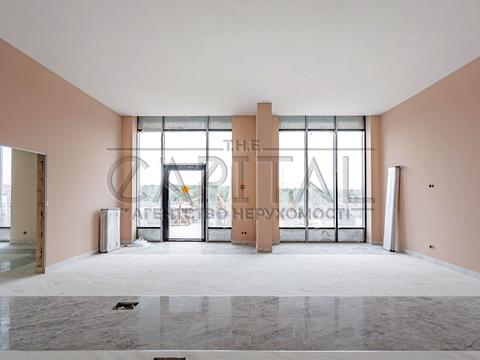 комерційна за адресою Звіринецька вул., 72