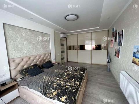квартира по адресу Драгоманова ул., 6