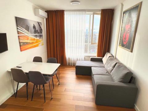 квартира за адресою Соборності просп. (Возз'єднання), 17