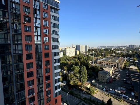 квартира за адресою Миколи Гулака вул., 4