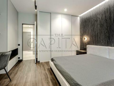 квартира за адресою Джона Маккейна вул. (Івана Кудрі), 1