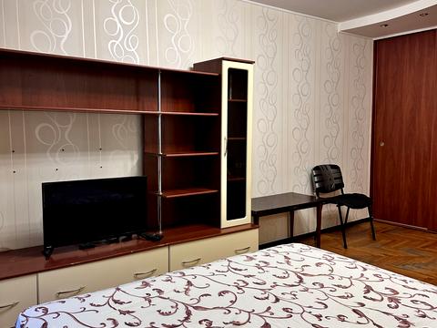 квартира за адресою Олександра Махова вул. (Жолудєва), 1-Б