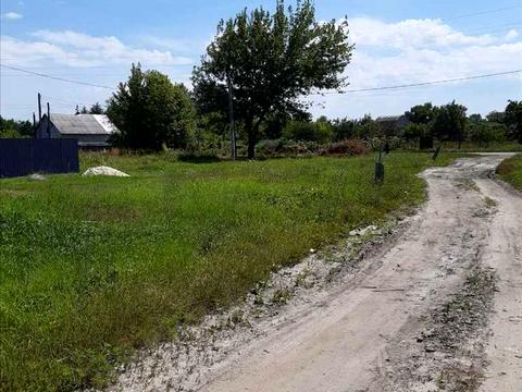 участок по адресу Центральна, 1