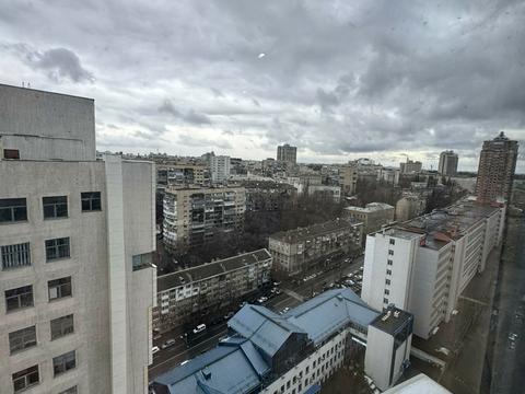 коммерческая по адресу Кловский спуск, 7