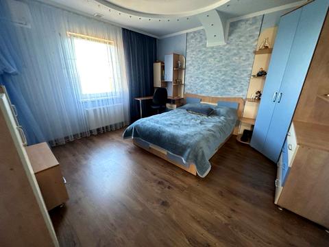 будинок за адресою с. Грузевиця, Героїв крут, 2