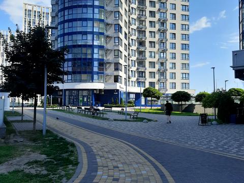 квартира за адресою Зарічна вул., 1