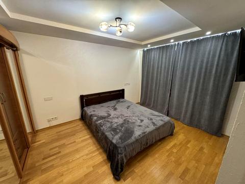 квартира за адресою Кловський узвіз, 20