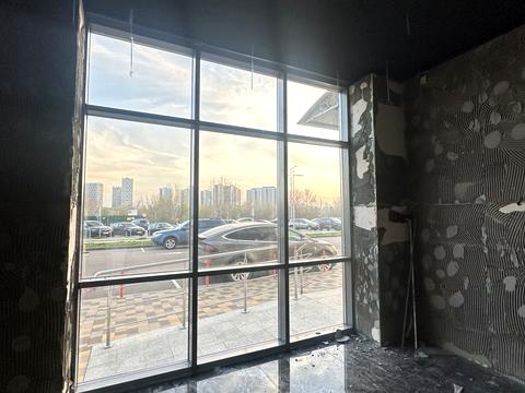 комерційна за адресою Трускавецька вул., 10