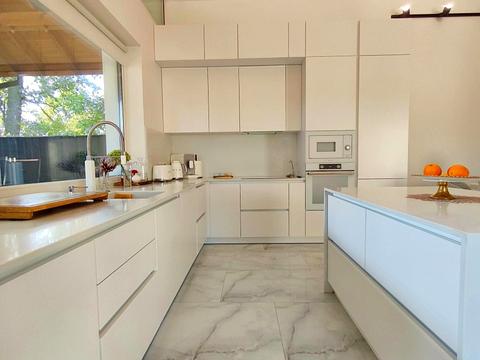 будинок за адресою Лісова вул.