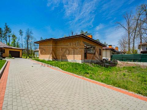 будинок за адресою Дачна