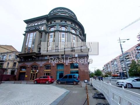 комерційна за адресою Київ, Велика Васильківська вул. (Червоноармійська), 77