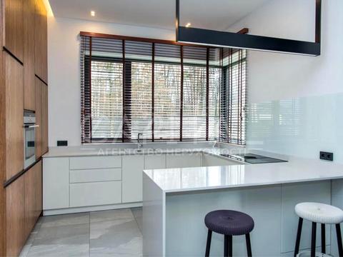 будинок за адресою вул. Осіння