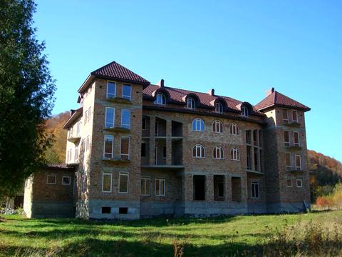 коммерческая по адресу Сухий струмок, 1