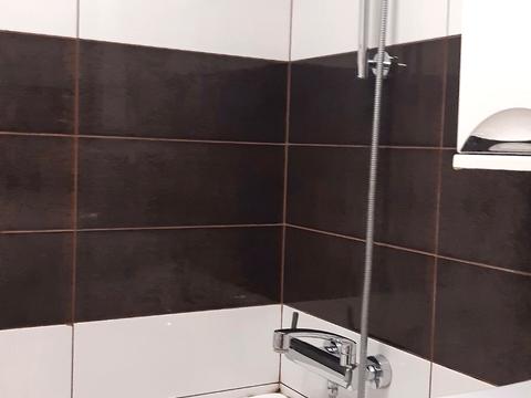квартира за адресою Академіка Глушкова просп., 15