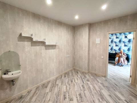 коммерческая по адресу Героев Харькова просп. (Московский), 162