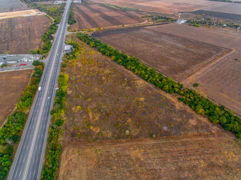 ділянка за адресою 