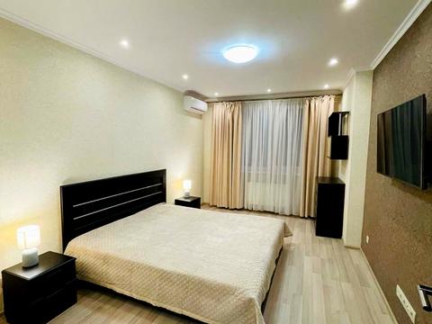 квартира за адресою Боголюбова вул., 10