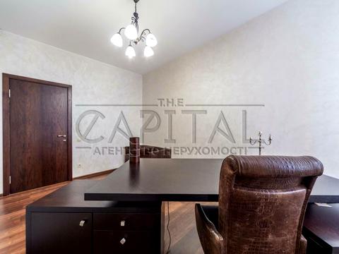 квартира по адресу Коперника ул., 11