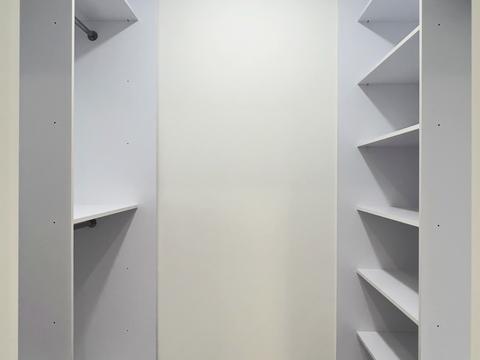 квартира за адресою Озерна вул., 20