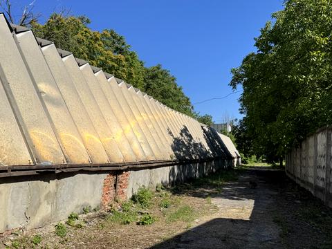 коммерческая по адресу Івана Франка, 40