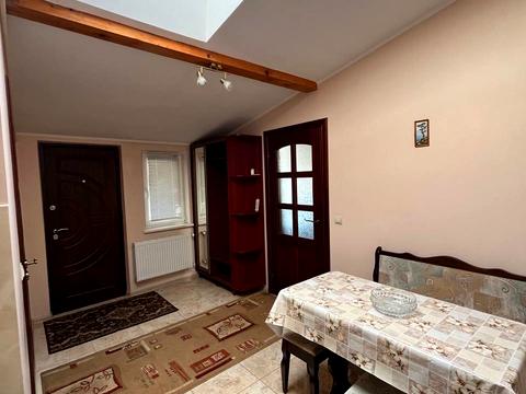 квартира за адресою Івана Багряного вул., 53