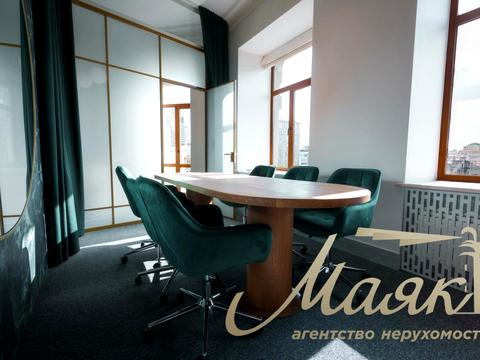 комерційна за адресою Велика Васильківська вул. (Червоноармійська), 43