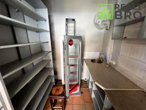 коммерческая по адресу Курчатова, 1