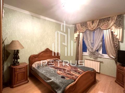 квартира за адресою Дніпровська набережна вул., 19-А