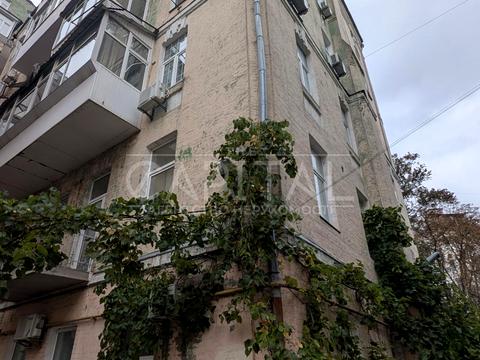 комерційна за адресою Шота Руставелі вул., 27