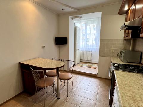 квартира за адресою Федьковича вул., 7А