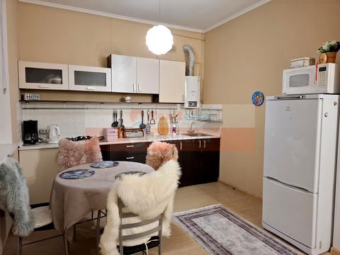 квартира за адресою Леоніда Каденюка просп. (Юрія Гагаріна), 8-А