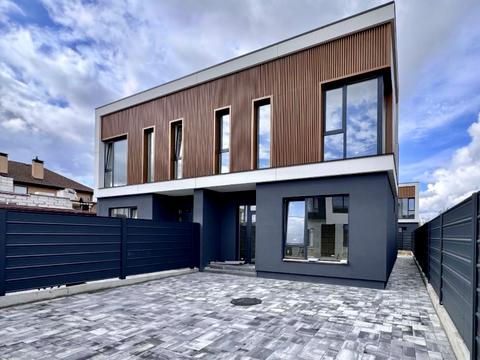 будинок за адресою Райдужна вул.