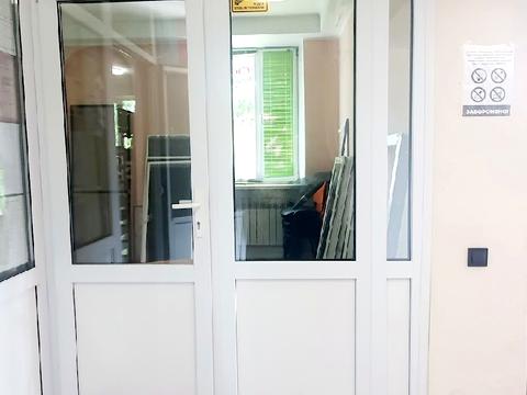 комерційна за адресою Авіаконструктора Антонова вул., 4а