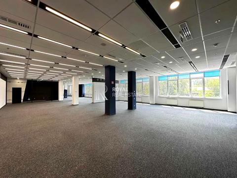 комерційна за адресою Фізкультури вул., 30