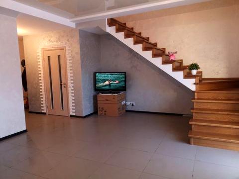 будинок за адресою Льотна вул.