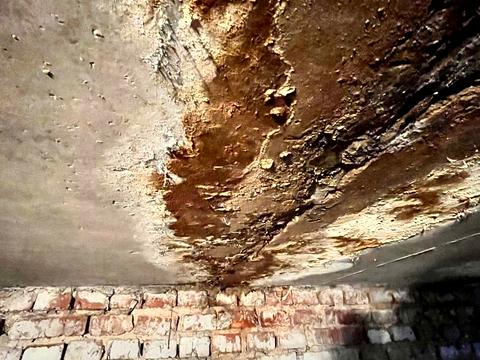 комерційна за адресою Зелена вул., 204