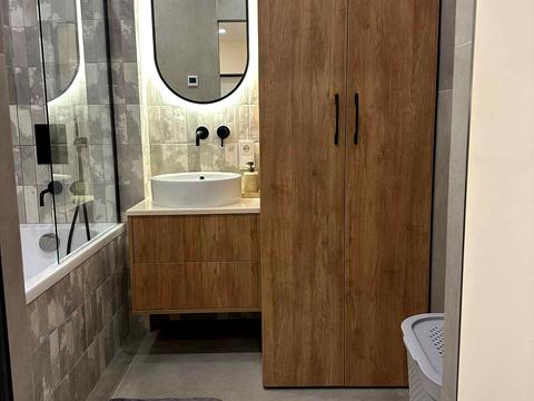 квартира за адресою Максима Залізняка вул., 1в