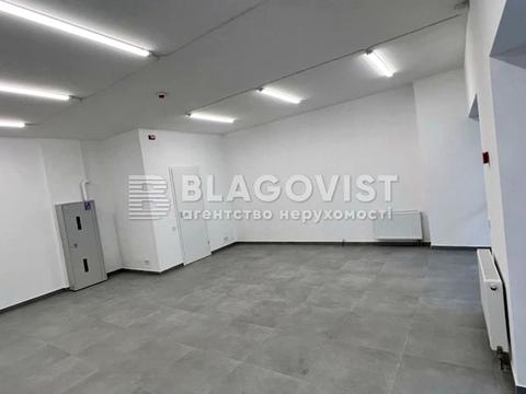 комерційна за адресою Михайла Максимовича вул. (Онуфрія Трутенка), 28-Е