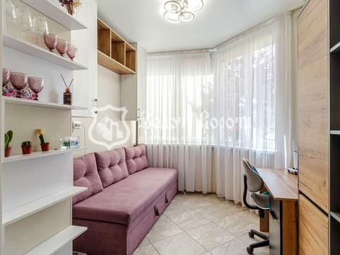 квартира за адресою Миру вул., 6