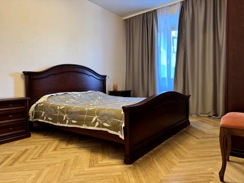 квартира за адресою Хрещатик вул., 4
