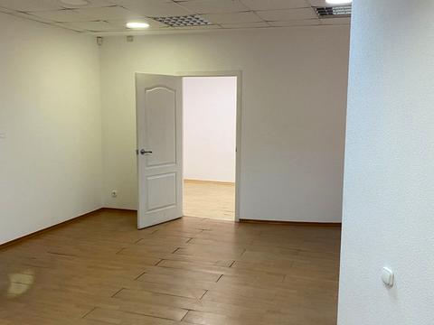 коммерческая по адресу Академика Чекмарёва ул., 2