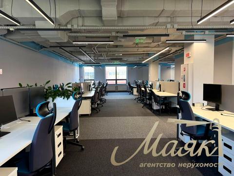 комерційна за адресою Сім'ї Прахових вул. (Гайдара), 58