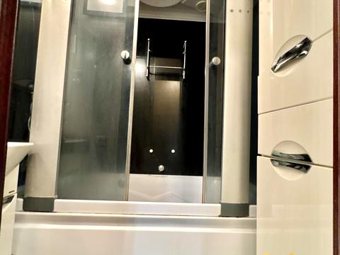 квартира за адресою Оболонська вул., 7