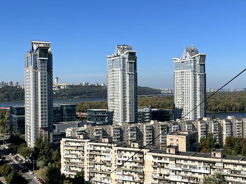 квартира за адресою Павла Тичини просп., 6